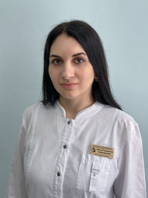 Заведующая отделением, врач акушер-гинеколог Нурахмедова Эвелина Ражидиновна